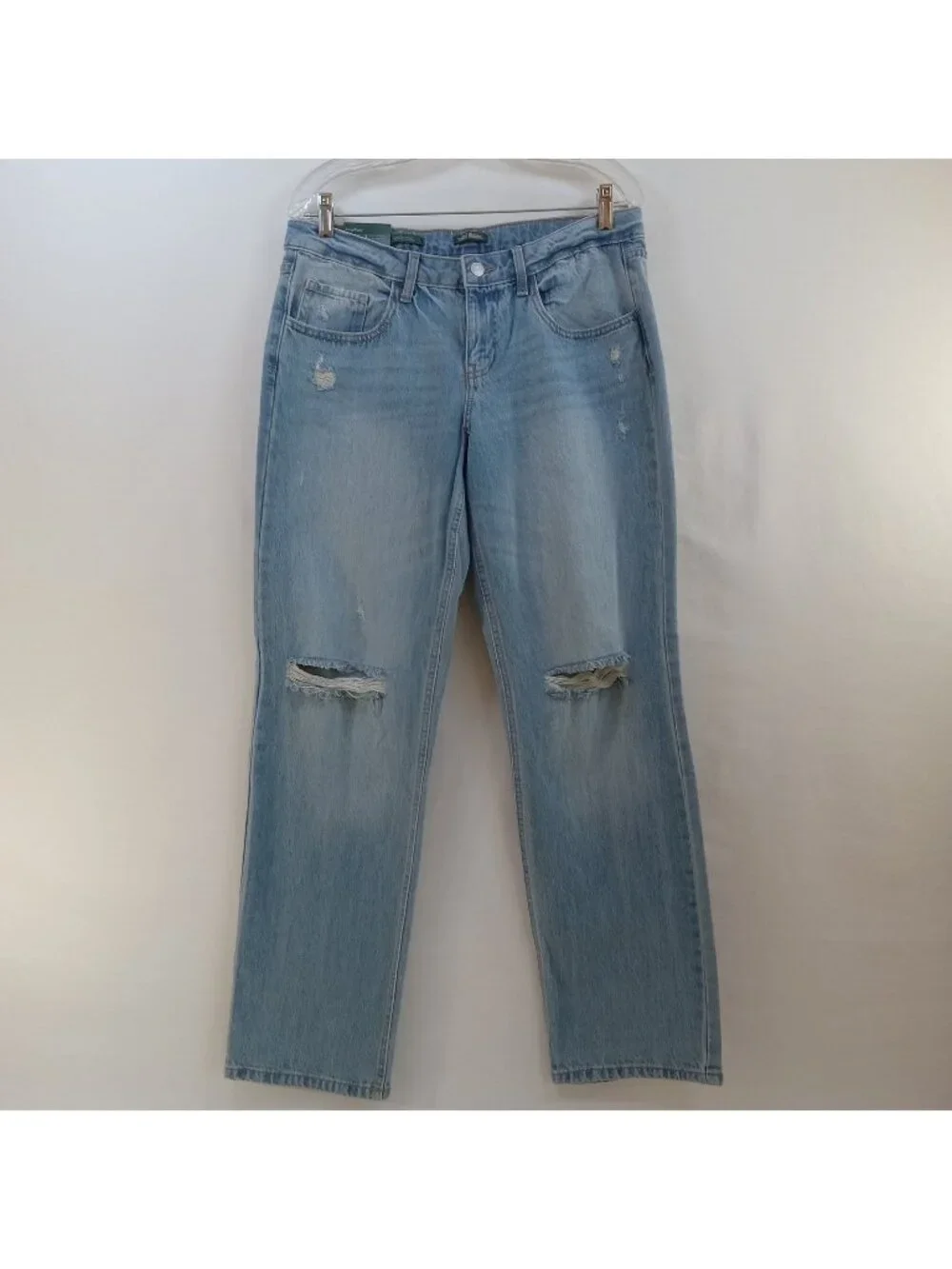 Wild Fable EasyRigid Size 8 Mid-Rise Straight Jeans Distressed Denim Medium Wash
